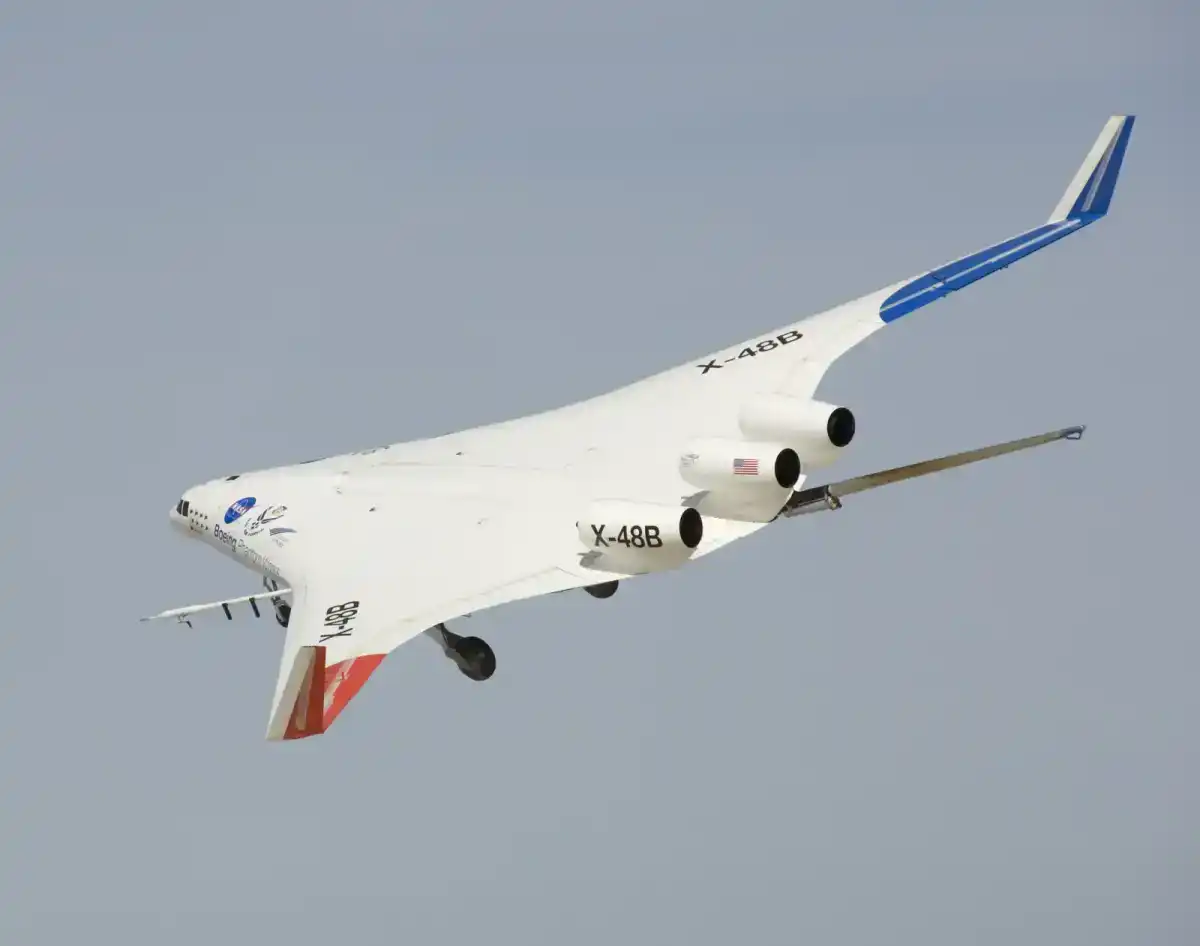 Boeing X-48B im Flug